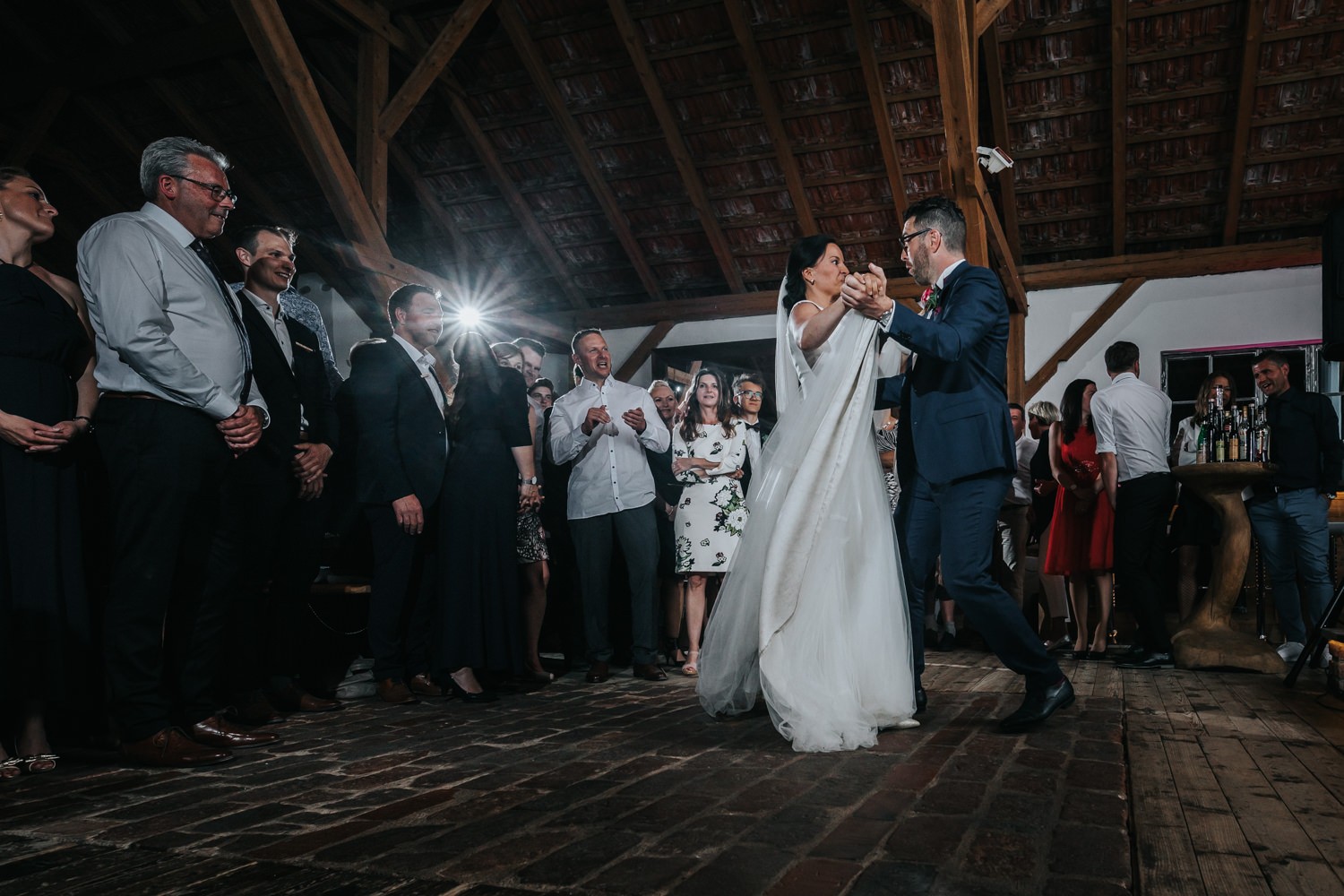 freie Trauung auf Gut Aichet, der Hochzeitstanz