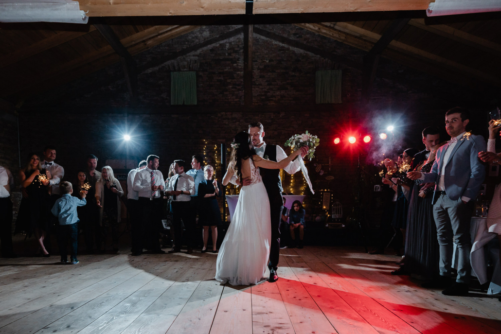 Hochzeit Burgruine Linden, Feier, der Brauttanz