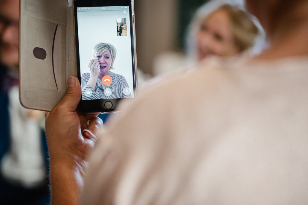 Hochzeit in Heidelberg, Schloß Heidelberg, Mama weint am Telefon
